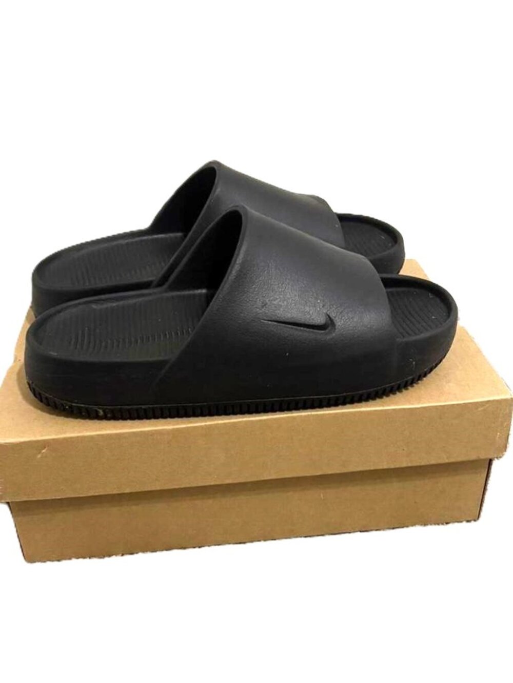NIKE CALM WOMEN'S SLIDES SIZE 7